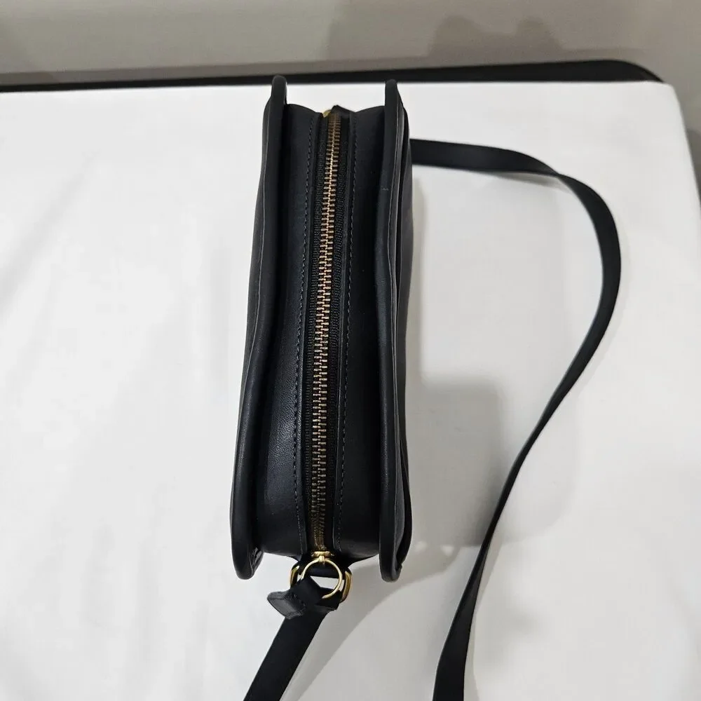Vintage Coach Camera Bag 1986 Navy Blue Leather Strap Travel Vacation Holidays